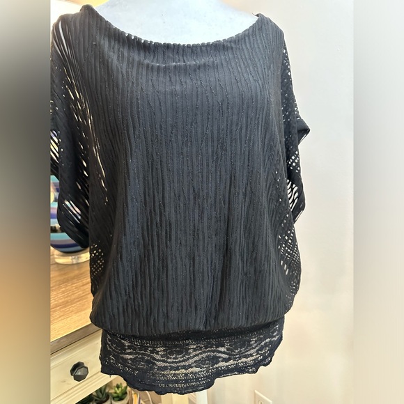 Joseph A Black Dolman Sleeve with Sheer Sleeve - Size M - Picture 8 of 13